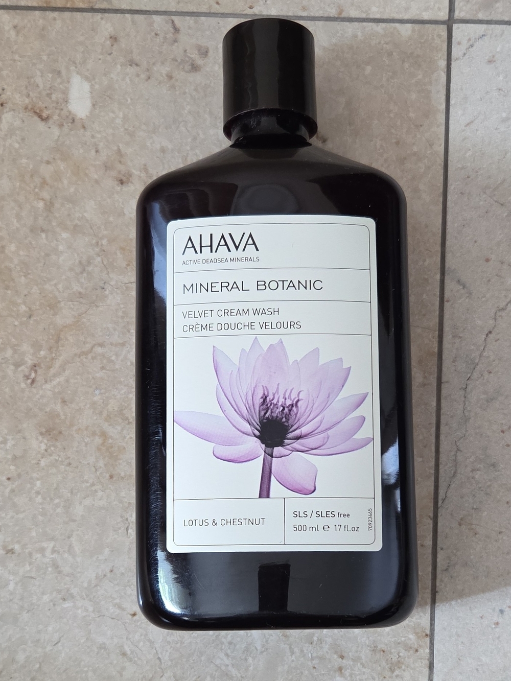 AHAVA Mineral Botanic Velvet Cream Wash Lotus & Chestnut SLS/SLES Free 17 fl oz